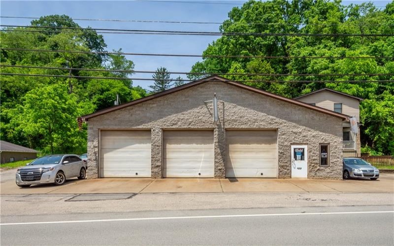 306 Maple Creek, Charleroi, 15022, ,Commercial-industrial-business,For Sale,Maple Creek,1691836