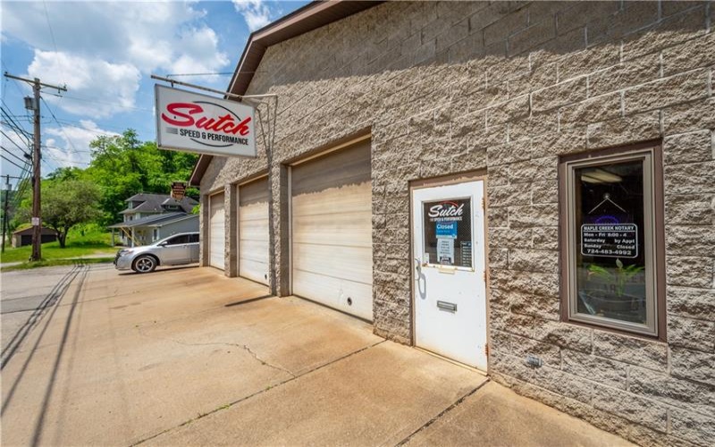 306 Maple Creek, Charleroi, 15022, ,Commercial-industrial-business,For Sale,Maple Creek,1691836