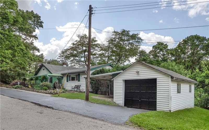 474 Exton Lake Rd, Apollo, 15613, 3 Bedrooms Bedrooms, 9 Rooms Rooms,1.1 BathroomsBathrooms,Residential,For Sale,Exton Lake Rd,1691201