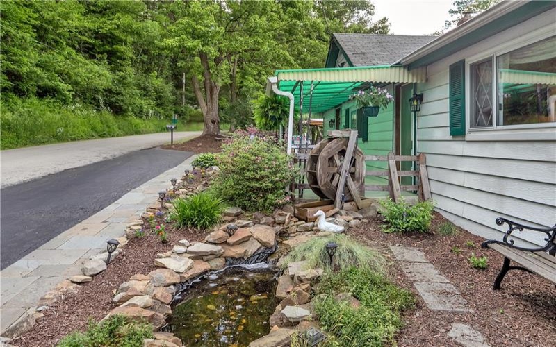 474 Exton Lake Rd, Apollo, 15613, 3 Bedrooms Bedrooms, 9 Rooms Rooms,1.1 BathroomsBathrooms,Residential,For Sale,Exton Lake Rd,1691201