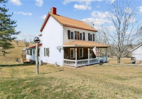 3323 STATE ROUTE 2011, SCENERY HILL, 15360, 3 Bedrooms Bedrooms, 8 Rooms Rooms,1.1 BathroomsBathrooms,Residential,For Sale,STATE ROUTE 2011,1691706