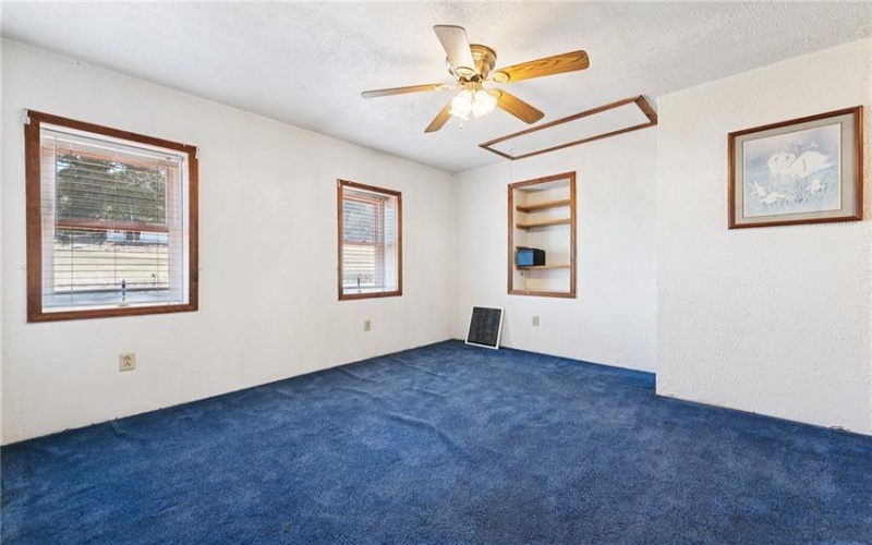 3323 STATE ROUTE 2011, SCENERY HILL, 15360, 3 Bedrooms Bedrooms, 8 Rooms Rooms,1.1 BathroomsBathrooms,Residential,For Sale,STATE ROUTE 2011,1691706