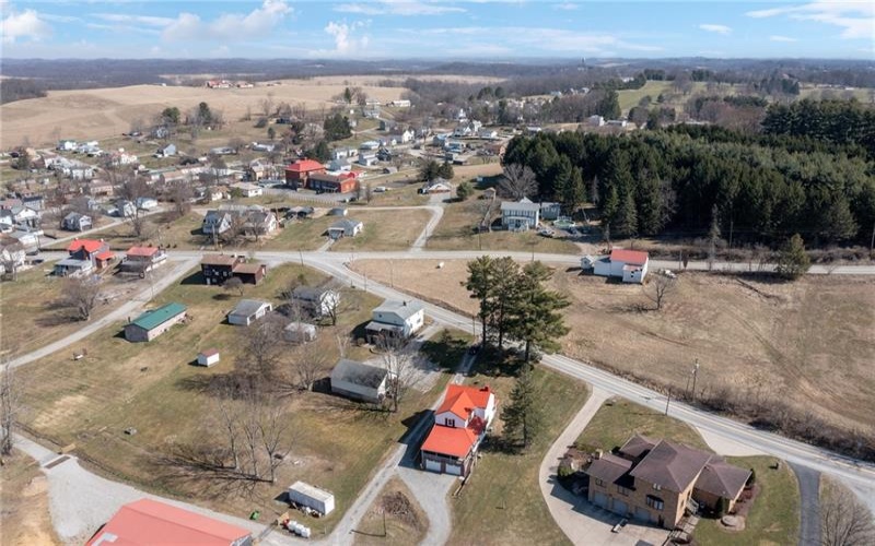 3323 STATE ROUTE 2011, SCENERY HILL, 15360, 3 Bedrooms Bedrooms, 8 Rooms Rooms,1.1 BathroomsBathrooms,Residential,For Sale,STATE ROUTE 2011,1691706