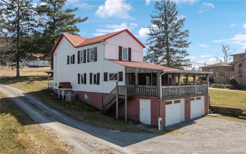 3323 STATE ROUTE 2011, SCENERY HILL, 15360, 3 Bedrooms Bedrooms, 8 Rooms Rooms,1.1 BathroomsBathrooms,Residential,For Sale,STATE ROUTE 2011,1691706