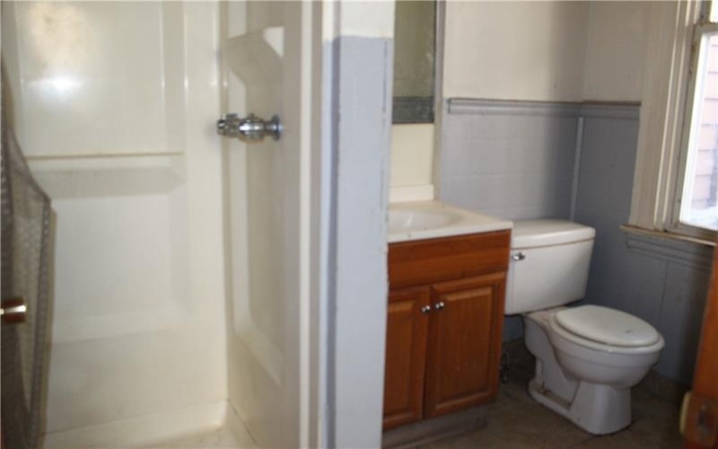 580 Thompson Ave, Donora, 15033, ,Multi-unit,For Sale,Thompson Ave,1692059