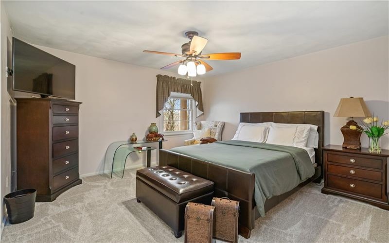 4948 Simmons Circle, Export, 15632, 4 Bedrooms Bedrooms, 10 Rooms Rooms,3 BathroomsBathrooms,Residential,For Sale,Simmons Circle,1680425