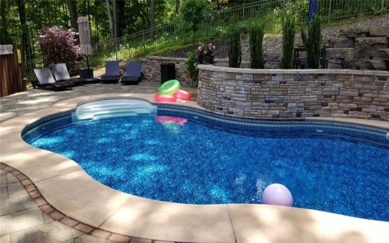 4948 Simmons Circle, Export, 15632, 4 Bedrooms Bedrooms, 10 Rooms Rooms,3 BathroomsBathrooms,Residential,For Sale,Simmons Circle,1680425
