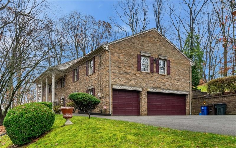 4948 Simmons Circle, Export, 15632, 4 Bedrooms Bedrooms, 10 Rooms Rooms,3 BathroomsBathrooms,Residential,For Sale,Simmons Circle,1680425