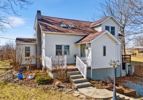 29 Profio Road, McDonald, 15057, 3 Bedrooms Bedrooms, 9 Rooms Rooms,2 BathroomsBathrooms,Residential,For Sale,Profio Road,1692020