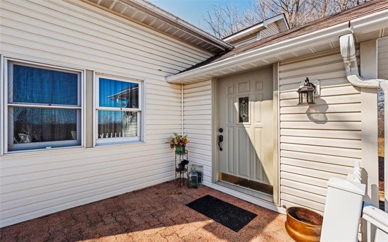 29 Profio Road, McDonald, 15057, 3 Bedrooms Bedrooms, 9 Rooms Rooms,2 BathroomsBathrooms,Residential,For Sale,Profio Road,1692020