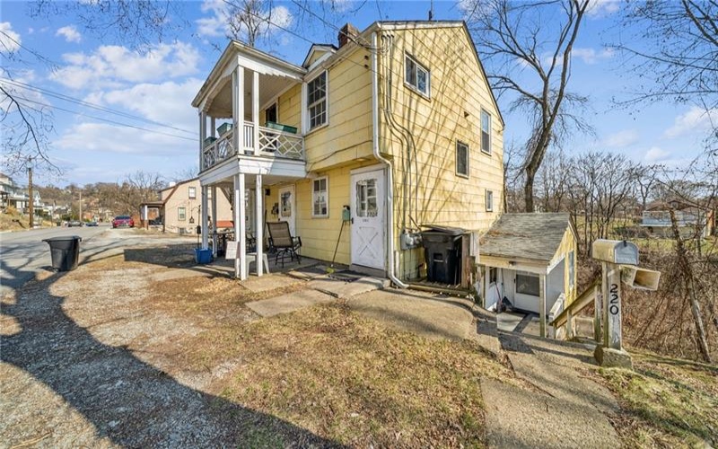 220 GLENN AVENUE, Canonsburg, 15317, ,Multi-unit,For Sale,GLENN AVENUE,1692154