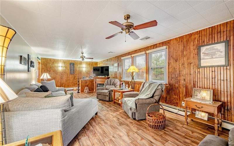 175 Mt Joy Rd, Mt Pleasant, 15666, 3 Bedrooms Bedrooms, ,2 BathroomsBathrooms,Residential,For Sale,Mt Joy Rd,1692187