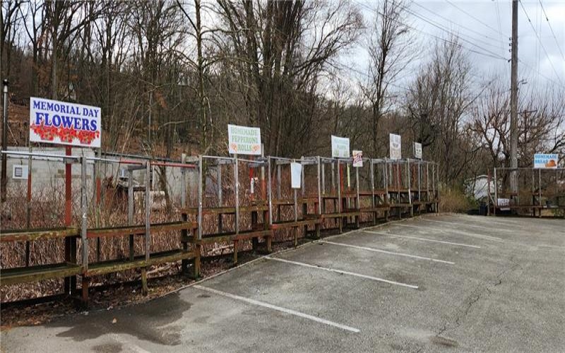 1008 Route 130 Harrison Ave, Jeannette, 15644, ,Commercial-industrial-business,For Sale,Route 130 Harrison Ave,1692242