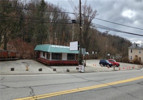 1008 Route 130 Harrison Ave, Jeannette, 15644, ,Commercial-industrial-business,For Sale,Route 130 Harrison Ave,1692242