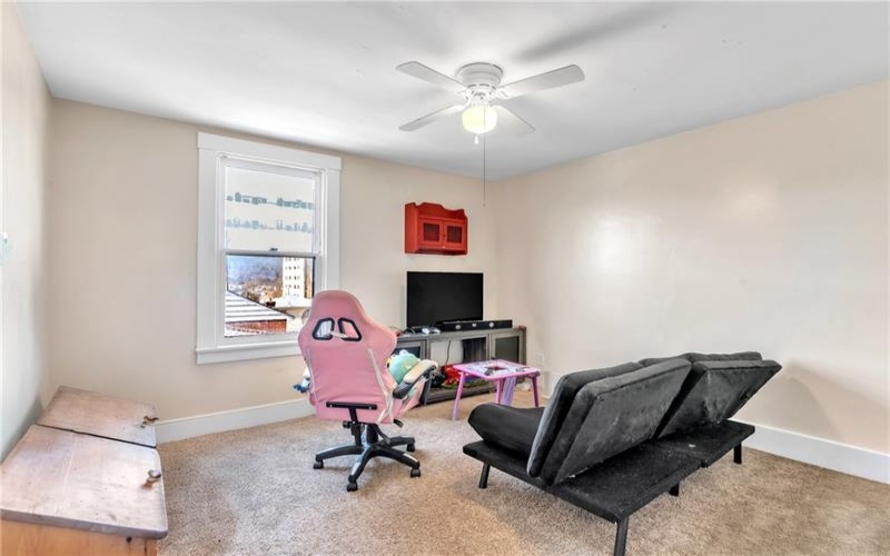 1627 Kenneth Avenue, New Kensington, 15068, ,Multi-unit,For Sale,Kenneth Avenue,1692198