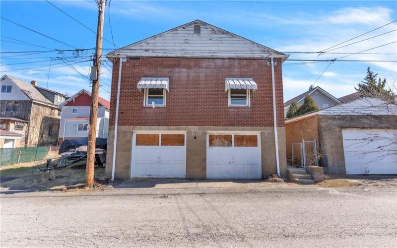1627 Kenneth Avenue, New Kensington, 15068, ,Multi-unit,For Sale,Kenneth Avenue,1692198