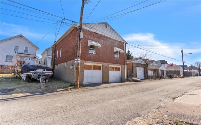 1627 Kenneth Avenue, New Kensington, 15068, ,Multi-unit,For Sale,Kenneth Avenue,1692198