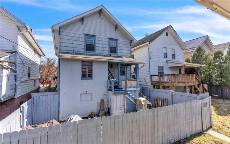 1627 Kenneth Avenue, New Kensington, 15068, ,Multi-unit,For Sale,Kenneth Avenue,1692198