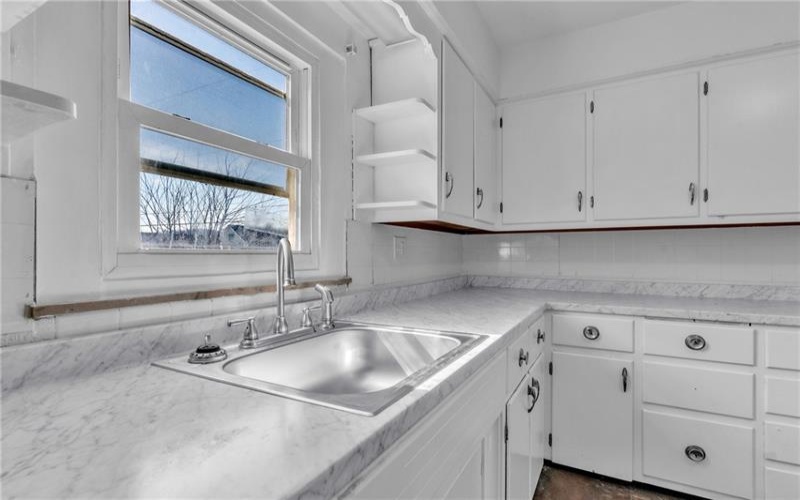 1627 Kenneth Avenue, New Kensington, 15068, ,Multi-unit,For Sale,Kenneth Avenue,1692198