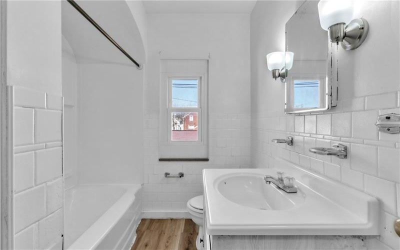 1627 Kenneth Avenue, New Kensington, 15068, ,Multi-unit,For Sale,Kenneth Avenue,1692198