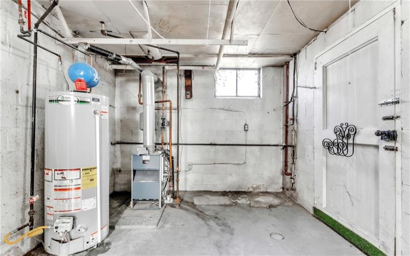 1627 Kenneth Avenue, New Kensington, 15068, ,Multi-unit,For Sale,Kenneth Avenue,1692198