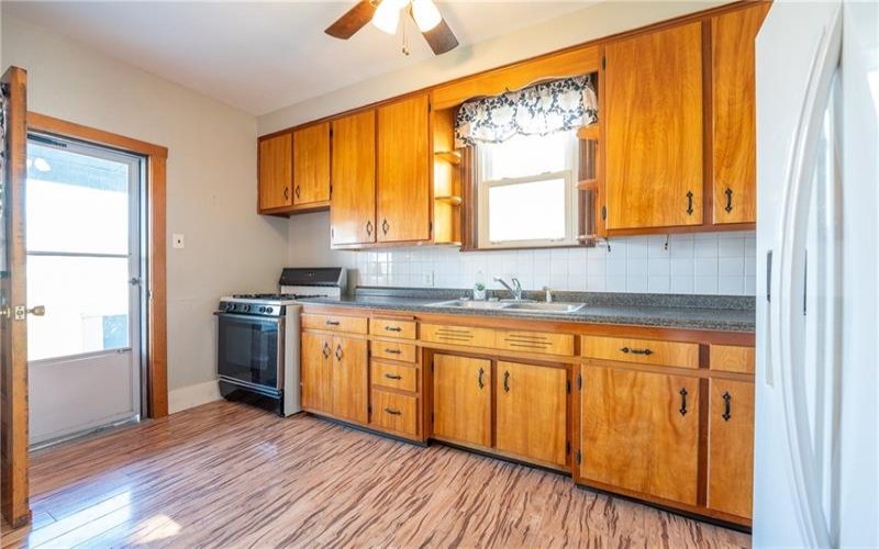 38 2nd Ave, Latrobe, 15650, 3 Bedrooms Bedrooms, ,1 BathroomBathrooms,Residential,For Sale,2nd Ave,1692261