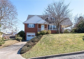 319 1st Ave, Latrobe, 15650, 4 Bedrooms Bedrooms, 9 Rooms Rooms,2 BathroomsBathrooms,Residential,For Sale,1st Ave,1692316