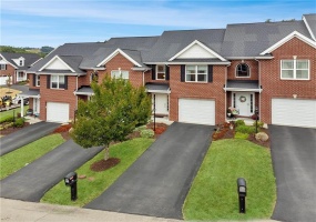 115 Anderson Station, Venetia, 15367, 3 Bedrooms Bedrooms, 8 Rooms Rooms,2.1 BathroomsBathrooms,Residential,For Sale,Anderson Station,1692399