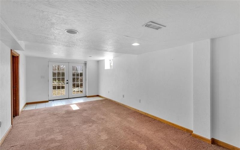 121 Beatty St, Apollo, 15613, 4 Bedrooms Bedrooms, 7 Rooms Rooms,1 BathroomBathrooms,Residential,For Sale,Beatty St,1691629