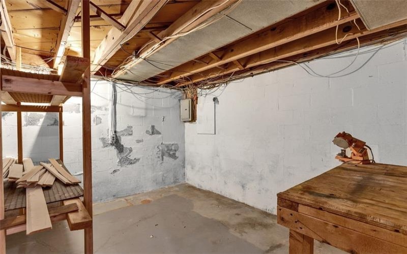 121 Beatty St, Apollo, 15613, 4 Bedrooms Bedrooms, 7 Rooms Rooms,1 BathroomBathrooms,Residential,For Sale,Beatty St,1691629