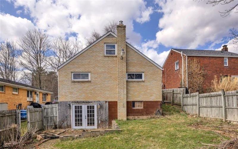 121 Beatty St, Apollo, 15613, 4 Bedrooms Bedrooms, 7 Rooms Rooms,1 BathroomBathrooms,Residential,For Sale,Beatty St,1691629