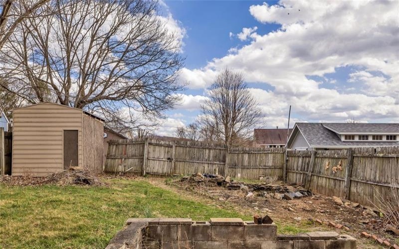 121 Beatty St, Apollo, 15613, 4 Bedrooms Bedrooms, 7 Rooms Rooms,1 BathroomBathrooms,Residential,For Sale,Beatty St,1691629