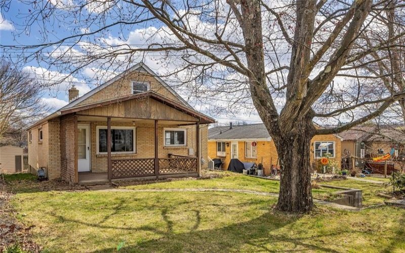 121 Beatty St, Apollo, 15613, 4 Bedrooms Bedrooms, 7 Rooms Rooms,1 BathroomBathrooms,Residential,For Sale,Beatty St,1691629