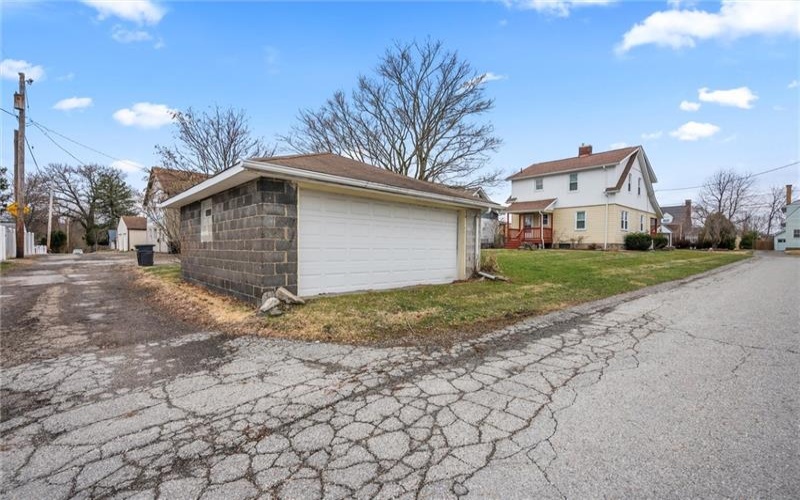 342 Vernon Street, New Kensington, 15068, 3 Bedrooms Bedrooms, 6 Rooms Rooms,1 BathroomBathrooms,Residential,For Sale,Vernon Street,1692322
