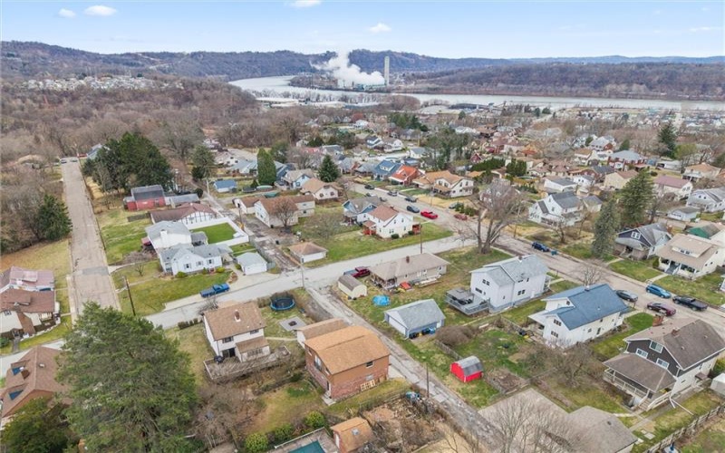 342 Vernon Street, New Kensington, 15068, 3 Bedrooms Bedrooms, 6 Rooms Rooms,1 BathroomBathrooms,Residential,For Sale,Vernon Street,1692322