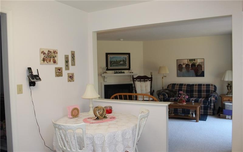 303 Apple Blossom Ct, Delmont, 15626, 3 Bedrooms Bedrooms, 9 Rooms Rooms,2.1 BathroomsBathrooms,Residential,For Sale,Apple Blossom Ct,1692505