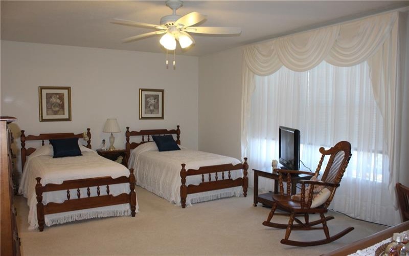 303 Apple Blossom Ct, Delmont, 15626, 3 Bedrooms Bedrooms, 9 Rooms Rooms,2.1 BathroomsBathrooms,Residential,For Sale,Apple Blossom Ct,1692505