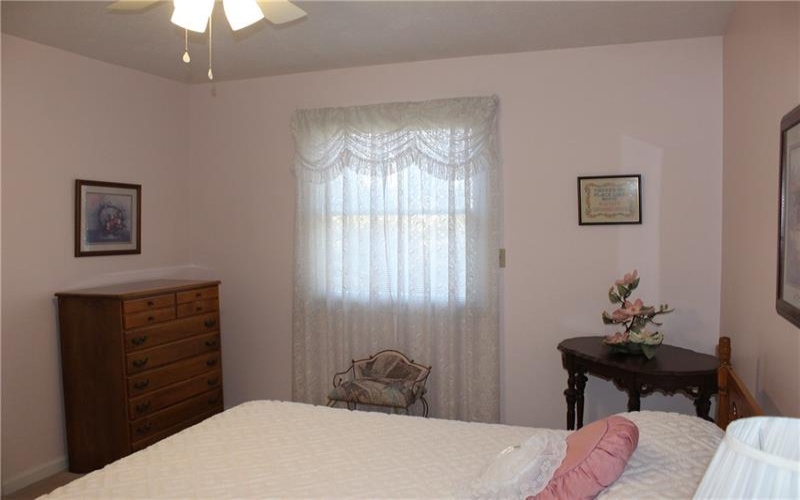 303 Apple Blossom Ct, Delmont, 15626, 3 Bedrooms Bedrooms, 9 Rooms Rooms,2.1 BathroomsBathrooms,Residential,For Sale,Apple Blossom Ct,1692505