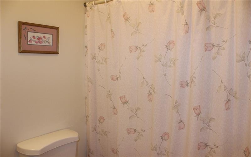 303 Apple Blossom Ct, Delmont, 15626, 3 Bedrooms Bedrooms, 9 Rooms Rooms,2.1 BathroomsBathrooms,Residential,For Sale,Apple Blossom Ct,1692505