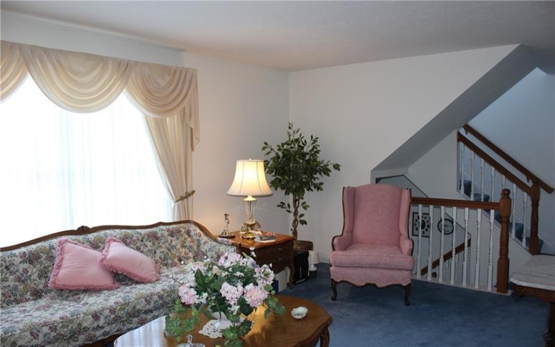 303 Apple Blossom Ct, Delmont, 15626, 3 Bedrooms Bedrooms, 9 Rooms Rooms,2.1 BathroomsBathrooms,Residential,For Sale,Apple Blossom Ct,1692505