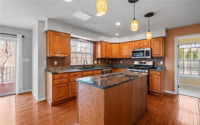 115 TARTAN DRIVE, Greensburg, 15601, 5 Bedrooms Bedrooms, 12 Rooms Rooms,3.2 BathroomsBathrooms,Residential,For Sale,TARTAN DRIVE,1692567