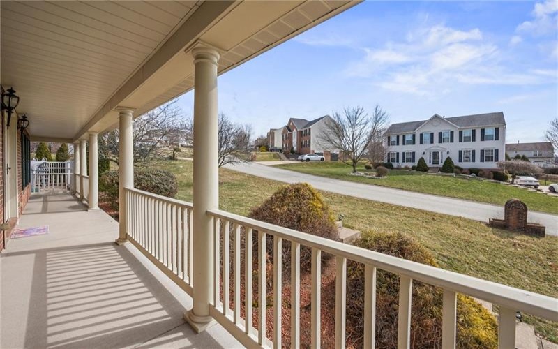 115 TARTAN DRIVE, Greensburg, 15601, 5 Bedrooms Bedrooms, 12 Rooms Rooms,3.2 BathroomsBathrooms,Residential,For Sale,TARTAN DRIVE,1692567