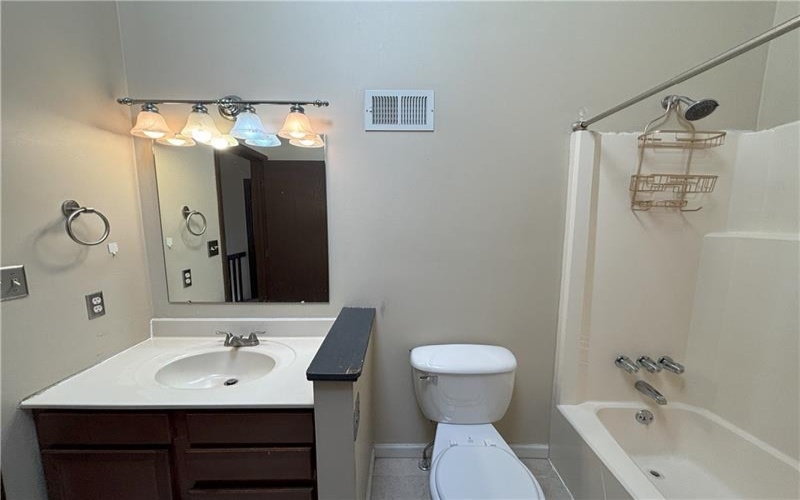 3861 Franklintowne ct, Murrysville, 15668, 2 Bedrooms Bedrooms, ,1.1 BathroomsBathrooms,Lease,For Sale,Franklintowne ct,1692611