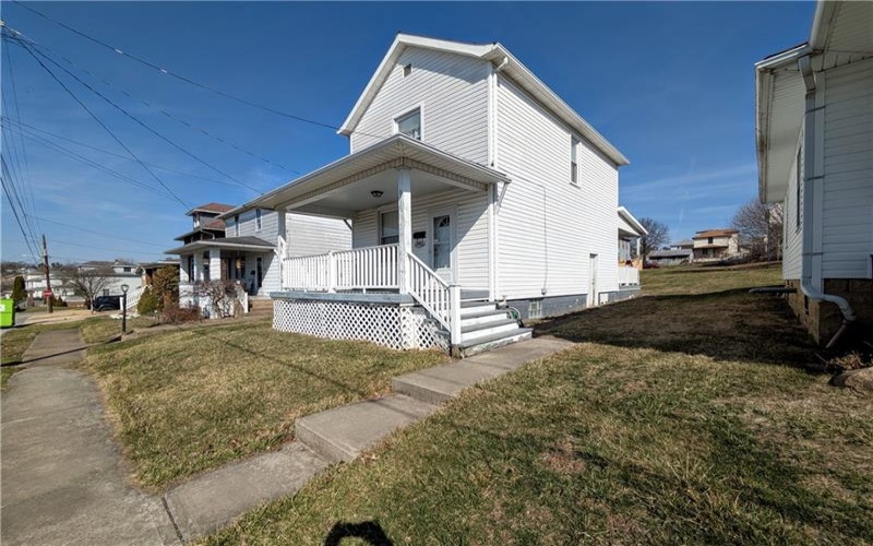 716 George St, Scottdale, 15683, 2 Bedrooms Bedrooms, 5 Rooms Rooms,1 BathroomBathrooms,Residential,For Sale,George St,1692727