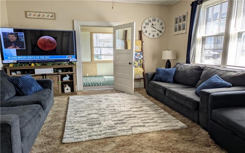 717 George St, Scottdale, 15683, 2 Bedrooms Bedrooms, 6 Rooms Rooms,1 BathroomBathrooms,Residential,For Sale,George St,1692728