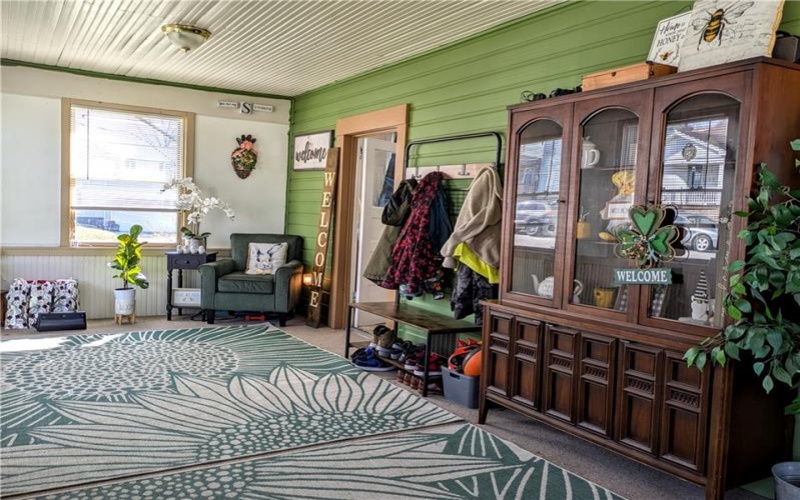 717 George St, Scottdale, 15683, 2 Bedrooms Bedrooms, 6 Rooms Rooms,1 BathroomBathrooms,Residential,For Sale,George St,1692728