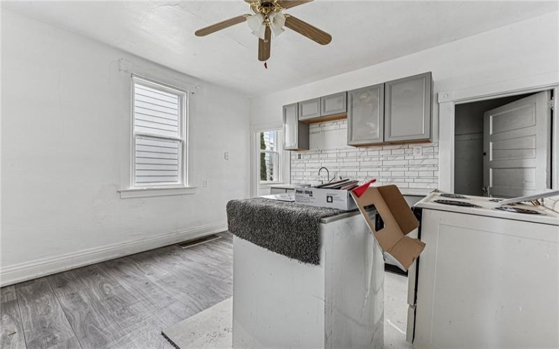 536 CONRAD AVE, CHARLEROI, 15022, ,Multi-unit,For Sale,CONRAD AVE,1691708