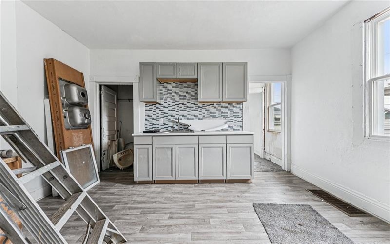 536 CONRAD AVE, CHARLEROI, 15022, ,Multi-unit,For Sale,CONRAD AVE,1691708