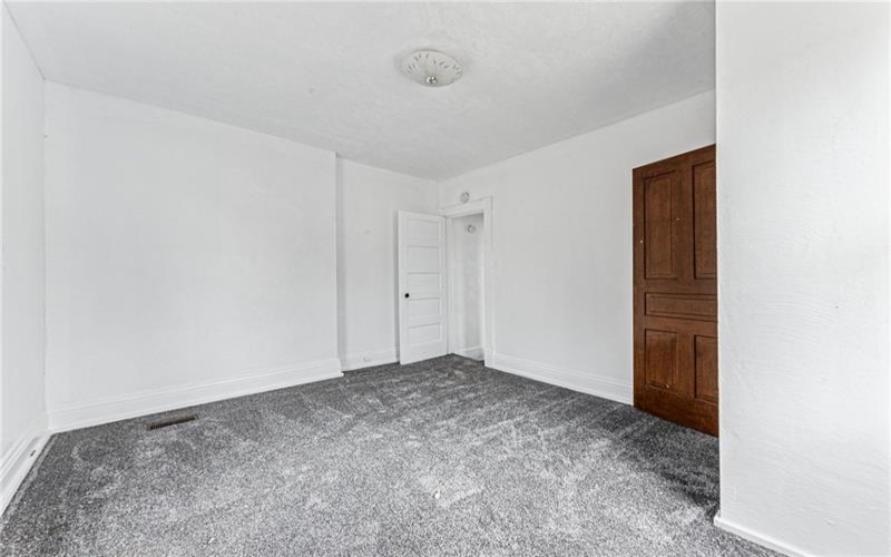 536 CONRAD AVE, CHARLEROI, 15022, ,Multi-unit,For Sale,CONRAD AVE,1691708