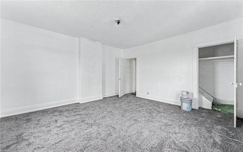 536 CONRAD AVE, CHARLEROI, 15022, ,Multi-unit,For Sale,CONRAD AVE,1691708
